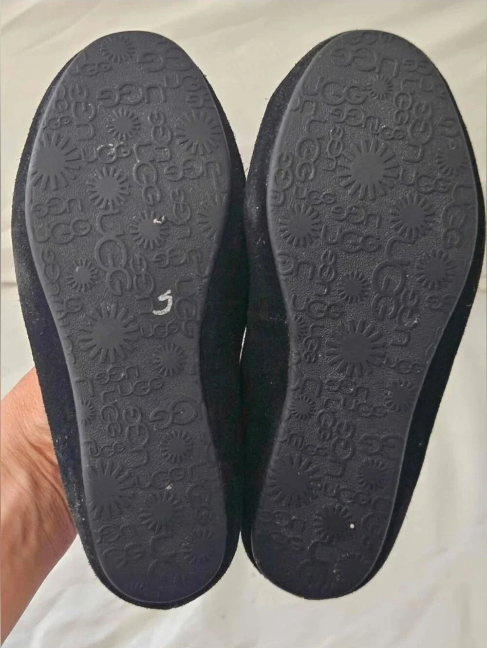 UGG Black Suede Shearling-Lined Slip-On Girls Loafers Size 13